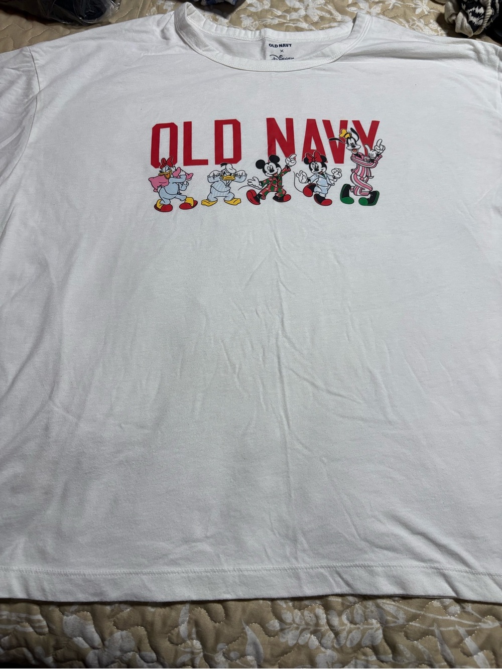 Old Navy White uní-sex
' Disney Character Graphic Tee